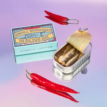 Load image into Gallery viewer, Siesta Sardines with Guindilla Peppers 4oz
