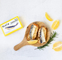 Load image into Gallery viewer, Matiz Sardines Lemon 4.2oz

