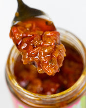 Load image into Gallery viewer, Sambal Evie Indonesian Chili Paste 9oz
