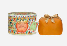 Load image into Gallery viewer, Dolce Gabbana  Apple Cinnamon Panettone
