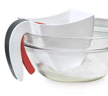 Load image into Gallery viewer, 3 Cup Scoop and Sifter
