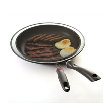 Load image into Gallery viewer, Grip-EZ Splatter Screen Nonstick 13in
