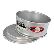 Load image into Gallery viewer, Springform Pan Aluminum 11 inch
