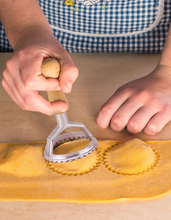 Load image into Gallery viewer, Ravioli Stamp Round 2.5&quot;
