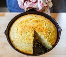Load image into Gallery viewer, Lodge Seasoned Cast Iron Skillet 9 inch
