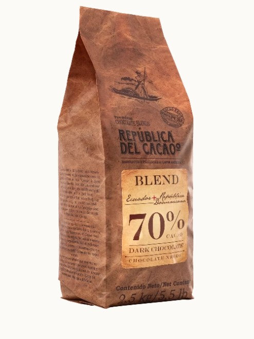 Republica Del Cacao Dark Chocolate Discs 70% 5.5lb